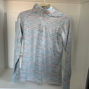 Fitted Nike Dri-Fit Pullover